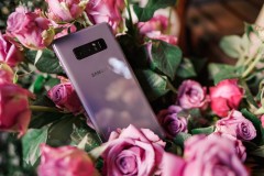 4 smartphone có diện mạo đẹp mắt cùng những tùy chọn màu sắc độc đáo