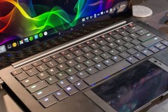 [CES18] Project Linda: Chiếc "laptop rỗng ruột" dành cho Razer Phone