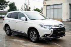 Những điểm giống và khác nhau giữa 3 phiên bản Mitsubishi Outlander 2018 CKD
