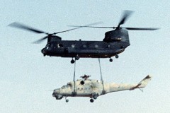 Có một chiếc trực thăng Mi-25 bị bỏ lại ở Châu Phi, và Mỹ đã chiếm nó từ tay Libya như thế nào?