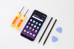 Chiêm ngưỡng hình ảnh “mổ bụng” mẫu smartphone tràn viền Meizu M6s