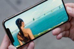 Màn hình OLED trên iPhone X iPhone bị dính lỗi "bóng mờ"
