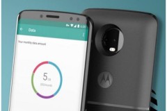 Moto Z3 và Z3 Play: Màn hình 6 inch, cong tràn cạnh, camera kép