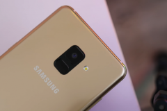Thử nghiệm tính năng chụp đêm của camera chính Galaxy A8+