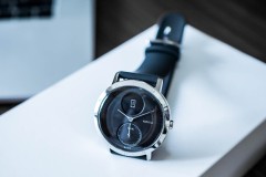 Trên tay Nokia Steel HR: đồng hồ hỗ trợ tập thể dục giá 5,4 triệu đồng