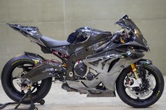 BMW S1000RR Chân dung chiến binh bất bại trong phân khúc 1000 phân khối