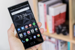 Đây là 5 chiếc smartphone mới có pin tốt nhất hiện nay