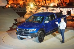 Ford Ranger Raptor 2019 rục rịch về Việt Nam