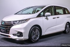 Honda Odyssey 2018 facelift ra mắt, giá từ 1,48 tỷ đồng