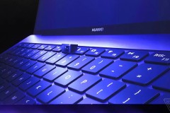 [MWC 2018] Ngoài điện thoại flagship mới, Huawei còn giới thiệu laptop MateBook X Pro cực ngầu