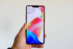 Lộ diện OPPO R15 & R15 Plus với thiết kế mặt trước khá giống iPhone X