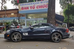 Sài Gòn: Mercedes-Benz SL 63 AMG của
