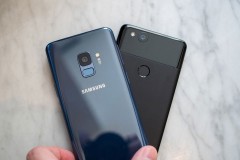 Samsung Galaxy S9 liệu có vượt trội hơn đối thủ Pixel 2 đến từ Google?