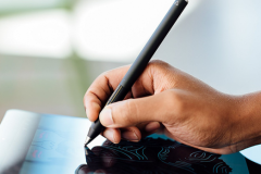 Bằng sáng chế bút cảm ứng đa bề mặt của Apple vừa được công bố