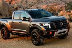 Nissan Titan 2018 sẽ có tùy chọn động cơ V6, giá từ 30.030 USD