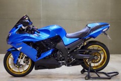 Kawasaki ZX-14R 'Hà mã' hung tợn qua version Race Blue