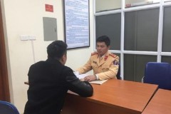 Phạt 1,5 triệu đồng lái xe quay đầu xe trên cầu Chương Dương