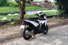 Vario 150 lung linh và cá tính hơn với loạt đồ chơi kiểng