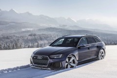 [VIDEO] Chiêm ngưỡng Audi RS4 Avant trổ tài trên tuyết