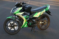 Chiếc X1r độ phong cách cổ xưa khá mới lạ và xinh xắn