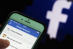 5 cài đặt ẩn tránh bị lạm dụng thông tin cá nhân trên Facebook