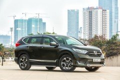 Honda CR-V 7 chỗ hút khách, đến quý 3/2018 mới giao xe