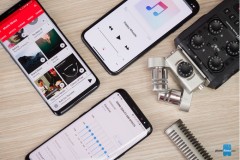 So sánh loa ngoài Samsung Galaxy S9 với Galaxy S8 và iPhone X