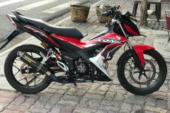 Sonic 150r độ cực đã với loạt đồ chơi hàng hiệu