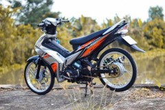 Exciter 135 độ đẹp với tem đấu phong cách ấn tượng, nổi bật và đầy mạnh mẽ