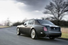Rolls-Royce Dawn hai chỗ ngồi cùng các phiên bản cá nhân hoá của Phantom