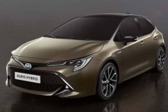 Toyota đã tiết lộ hình ảnh đầu tiên của Auris 2018