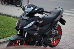 Winner 150 độ đơn giản với tone màu Mattle Black của biker miền biển