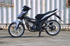 Winner 150 độ đơn giản nhưng đẹp mắt với đồ chơi đắt tiền