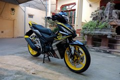 Winner 150 độ to lớn hầm hố với cặp đĩa song song phía trước