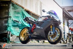 Ducati 848 Evo vẻ đẹp miễn cưỡng từ Biker Thái
