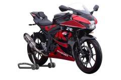 Lộ diện Suzuki GSX-R150 2018 với phiên bản tem giống Việt nam