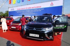 Mitsubishi Motors bàn giao xe điện cho Sở Công thương Đà Nẵng