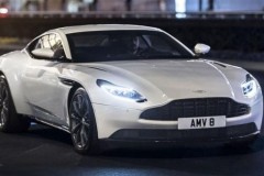 Aston Martin DB11 sẽ giới thiệu phiên bản V8 giá rẻ hơn tại Malaysia