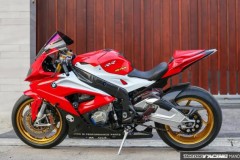 BMW S1000RR bản độ cá mập độ khủng ngự trị xứ Chùa Vàng