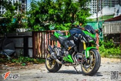 Kawasaki Z800 độ táo bạo với góc nhìn cực chất
