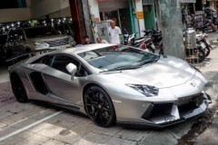 "Ông trùm" cafe Trung Nguyên rước Lamborghini Aventador DMC độc nhất Việt Nam về nhà