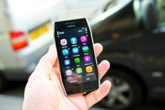 Nokia X sẽ thuộc phân khúc tầm trung và sẽ sớm ra mắt vào ngày 27/4?