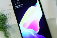 2 chiếc điện thoại giá 4 triệu đồng đem lại trải nghiệm thú vị cho người dùng