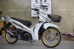 Wave 125i độ mang nét đẹp đơn giản với option đồ chơi cực chất