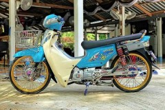 Cub Fi độ mang nét đẹp vi diệu với option đồ chơi hàng hiệu