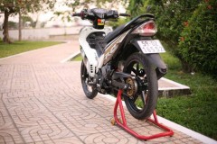 Exciter 135 độ nhẹ nhàng khoe dáng trong chiều hoàng hôn