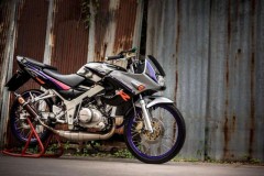 Honda LS125 độ - chiến binh 2 thì với sự hồi sinh mãnh liệt