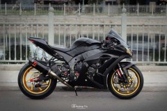 Kawasaki ZX-10R bản nâng cấp full Black 'Huyền bí'