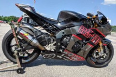 Kawasaki ZX-10RR bản độ mang cấu hình đường đua