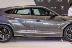 Lamborghini Urus hoàn toàn mới với phiên bản copy giá rẻ giống đến 90%